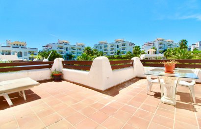 Resale - House - Townhouse - Estepona - Estepona Centro