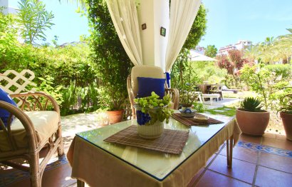 Resale - House - Townhouse - Estepona - Estepona Centro