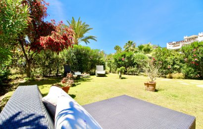 Resale - House - Townhouse - Estepona - Estepona Centro