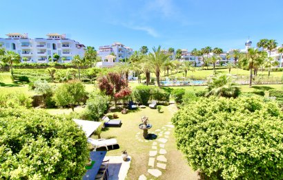 Resale - House - Townhouse - Estepona - Estepona Centro