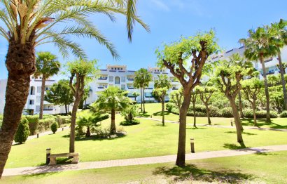 Resale - House - Townhouse - Estepona - Estepona Centro