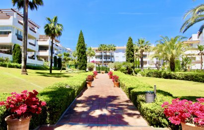 Resale - House - Townhouse - Estepona - Estepona Centro