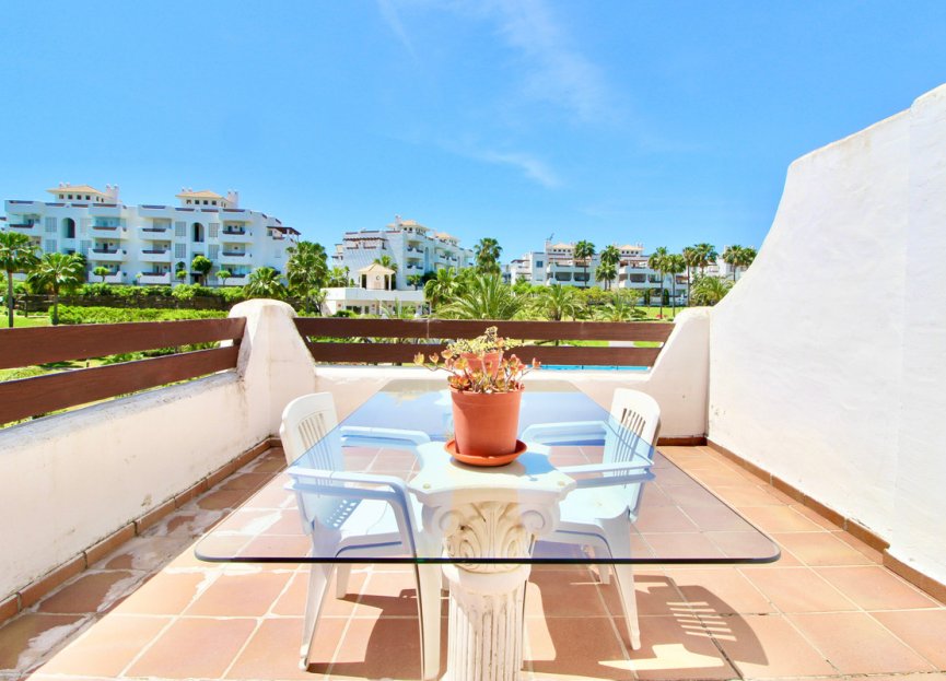 Resale - House - Townhouse - Estepona - Estepona Centro