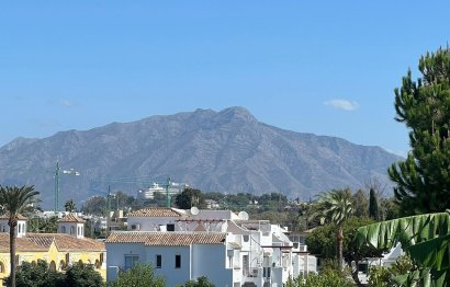 Resale - House - Townhouse - Estepona - Estepona Centro