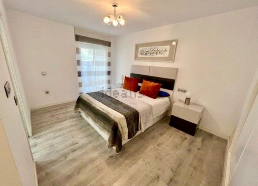 Resale - Apartment - Middle Floor Apartment - Fuengirola - Fuengirola Centro