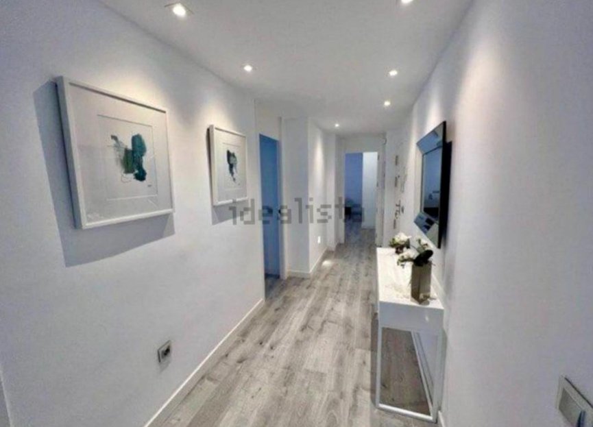 Resale - Apartment - Middle Floor Apartment - Fuengirola - Fuengirola Centro