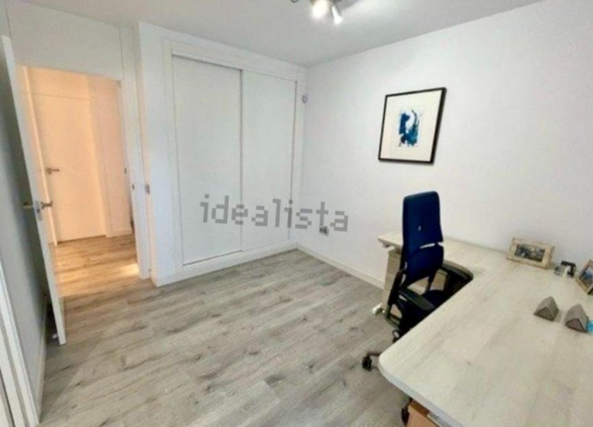 Resale - Apartment - Middle Floor Apartment - Fuengirola - Fuengirola Centro