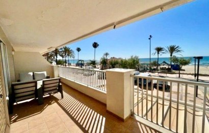 Resale - Apartment - Middle Floor Apartment - Fuengirola - Fuengirola Centro