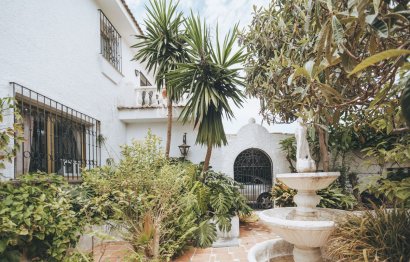 Resale - House - Detached Villa - Marbella - Marbella Centro