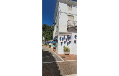 Resale - House - Townhouse - Marbella