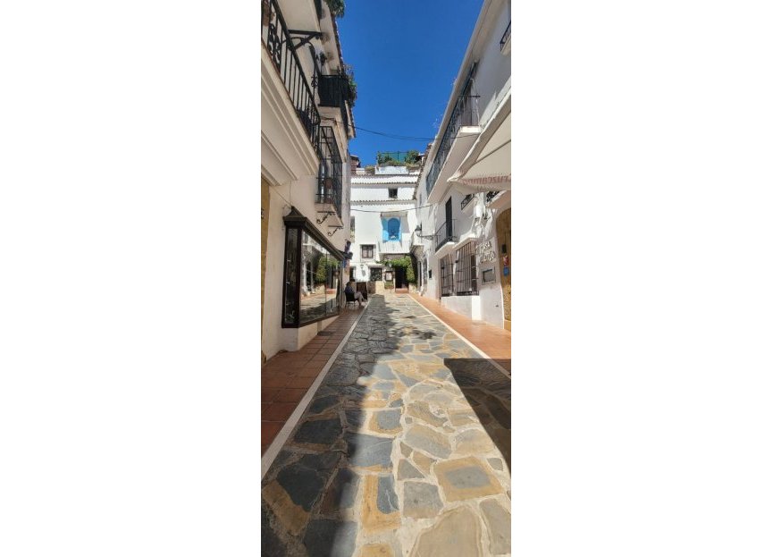 Resale - House - Townhouse - Marbella