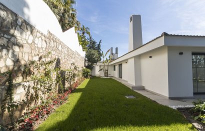 Resale - House - Detached Villa - Marbella - Marbella Centro