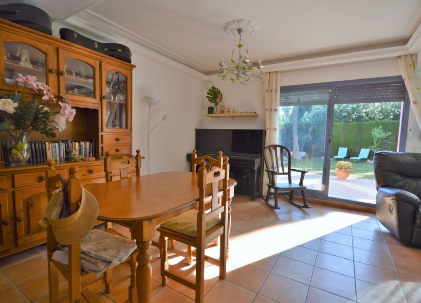 Reventa - House - Semi-Detached House - Marbella - Nueva Andalucia