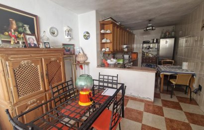 Resale - House - Semi-Detached House - Marbella - Marbella Centro