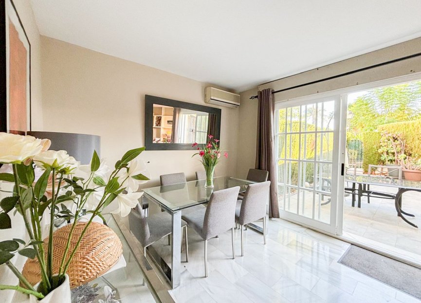 Resale - House - Semi-Detached House - Estepona - Bel Air