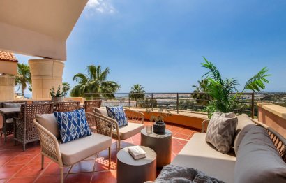 Resale - Apartment - Penthouse Duplex - Marbella - Nueva Andalucia