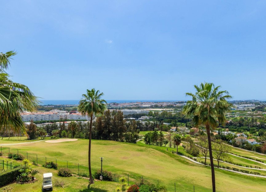 Resale - Apartment - Penthouse Duplex - Marbella - Nueva Andalucia