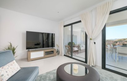 Resale - Apartment - Top Floor Apartment - Estepona - Estepona Centro