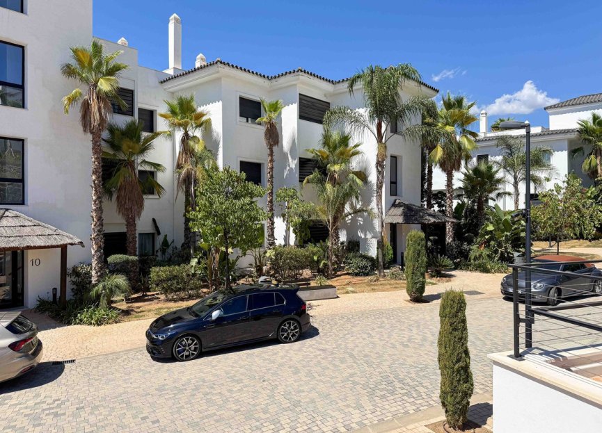 Resale - Apartment - Top Floor Apartment - Estepona - Estepona Centro