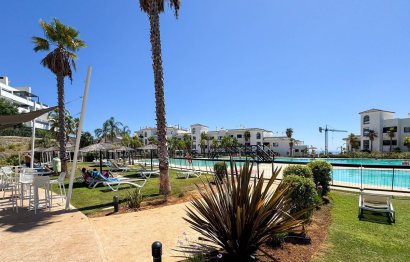 Resale - Apartment - Top Floor Apartment - Estepona - Estepona Centro