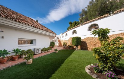 Resale - House - Detached Villa - Benahavís - La Quinta