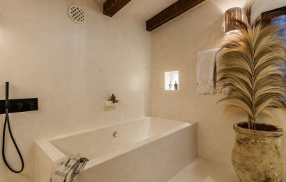 Reventa - House - Finca - Cortijo - Estepona - Estepona Centro