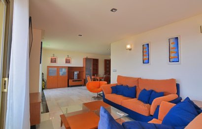 Resale - Apartment - Middle Floor Apartment - Fuengirola - Fuengirola Centro