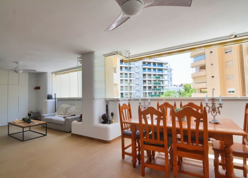 Resale - Apartment - Middle Floor Apartment - Fuengirola - Fuengirola Centro