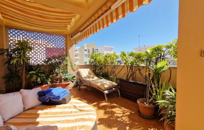 Resale - Apartment - Middle Floor Apartment - Marbella - Nueva Andalucia