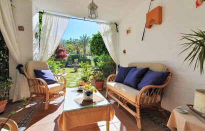 Resale - House - Semi-Detached House - Estepona - Selwo