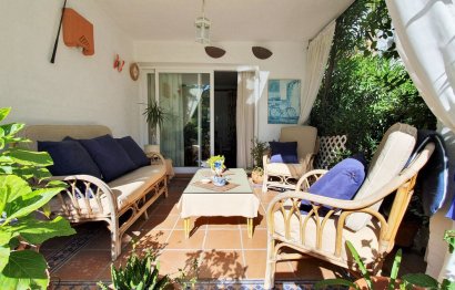 Resale - House - Semi-Detached House - Estepona - Selwo