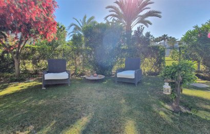 Resale - House - Semi-Detached House - Estepona - Selwo