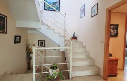 Resale - House - Semi-Detached House - Estepona - Selwo