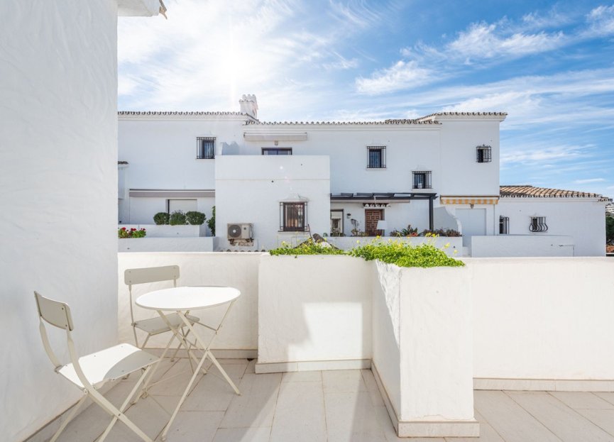 Resale - House - Townhouse - Marbella - Nueva Andalucia