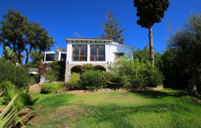 Resale - House - Detached Villa - Marbella - El Rosario