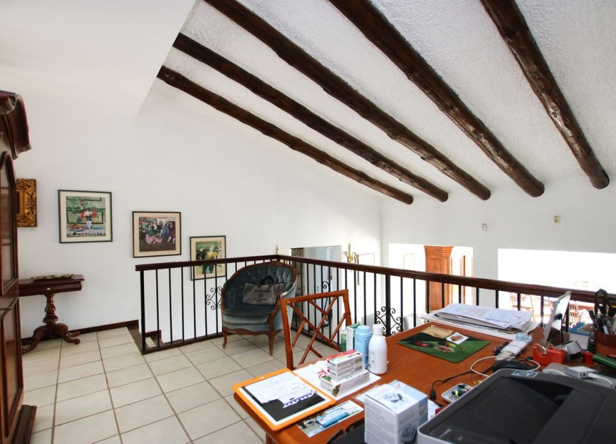 Resale - House - Detached Villa - Marbella - El Rosario