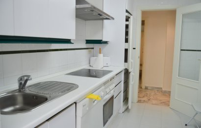 Resale - Apartment - Ground Floor Apartment - Marbella - Nueva Andalucia