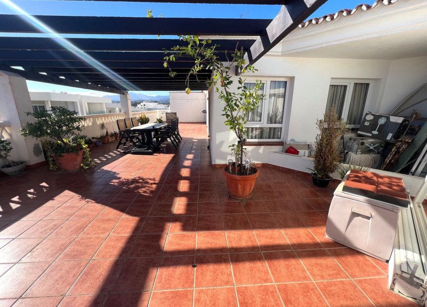 Resale - Apartment - Penthouse - Marbella - La Campana