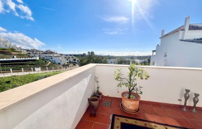 Resale - Apartment - Top Floor Apartment - Marbella - Aloha