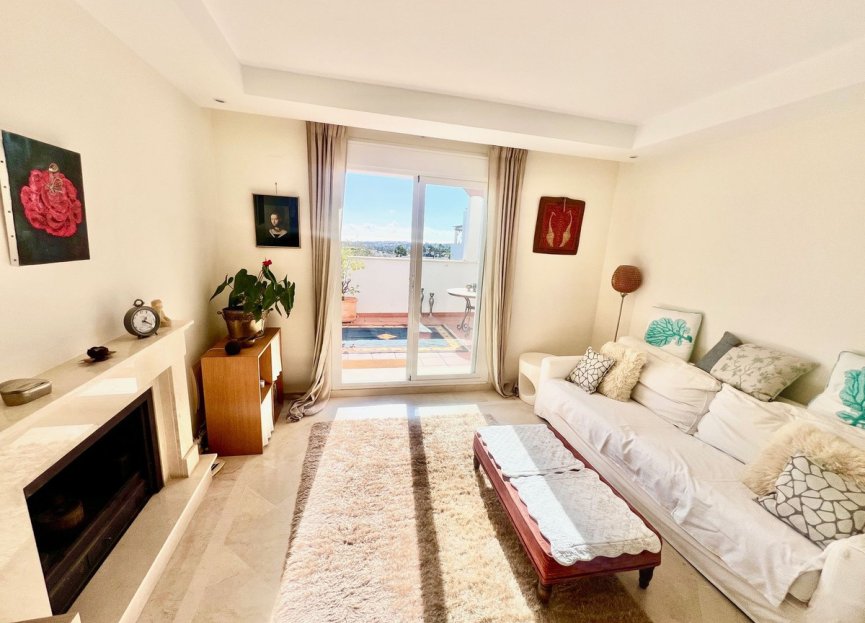 Reventa - Apartment - Top Floor Apartment - Marbella - Aloha