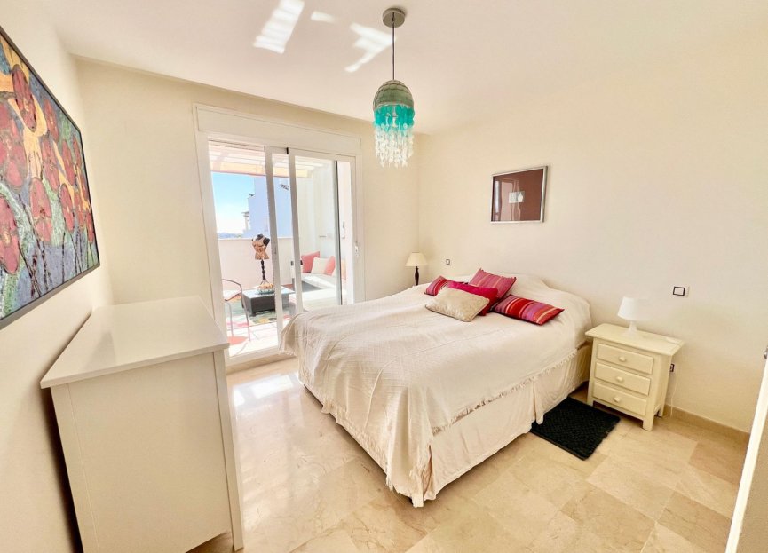 Reventa - Apartment - Top Floor Apartment - Marbella - Aloha