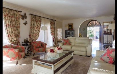 Reventa - House - Detached Villa - Marbella - Hacienda Las Chapas