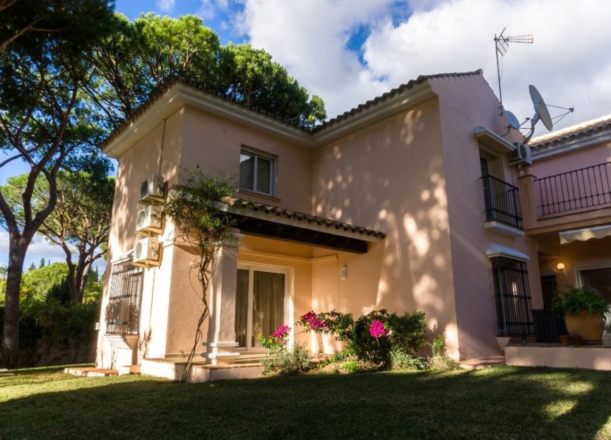 Reventa - House - Detached Villa - Marbella - Hacienda Las Chapas