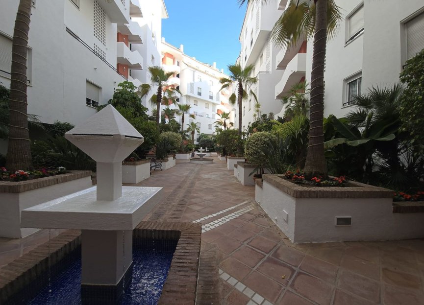 Resale - Apartment - Middle Floor Apartment - Marbella - Marbella Centro