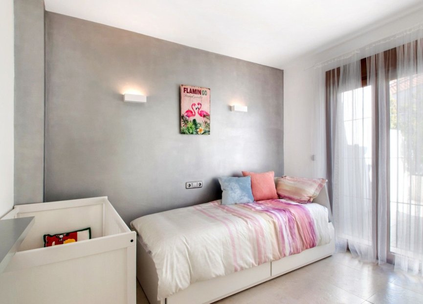 Reventa - House - Townhouse - Benalmádena - Benalmadena Centro