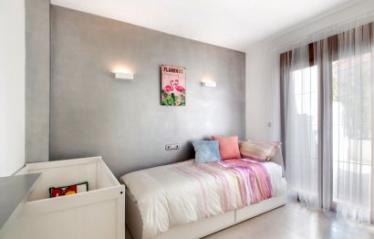 Reventa - House - Townhouse - Benalmádena - Benalmadena Centro