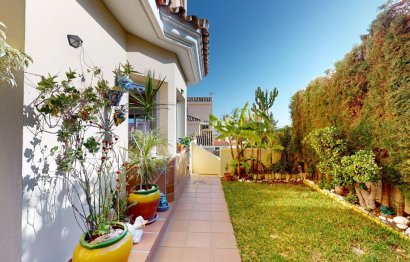 Resale - House - Semi-Detached House - Benalmádena - Benalmadena Pueblo