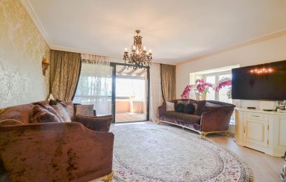 Resale - Apartment - Penthouse - Estepona - Atalaya