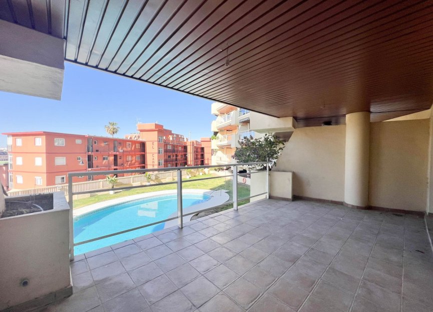 Resale - Apartment - Middle Floor Apartment - Fuengirola - Fuengirola Centro