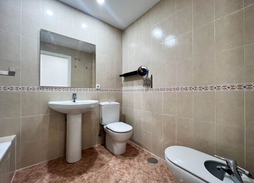 Resale - Apartment - Middle Floor Apartment - Fuengirola - Fuengirola Centro